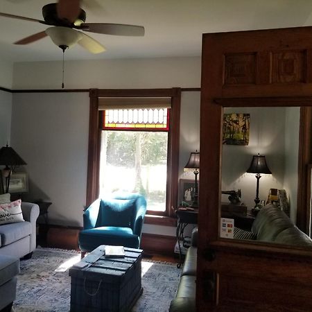 The Walnut Grove Bnb Harrow Exterior photo